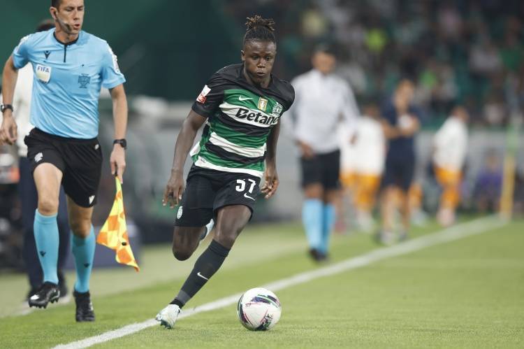 九游娱乐-大比分获胜引发热议！，内马尔在切尔西比赛中重返赛场气势如虹延续(内马尔是哪个国家队的)